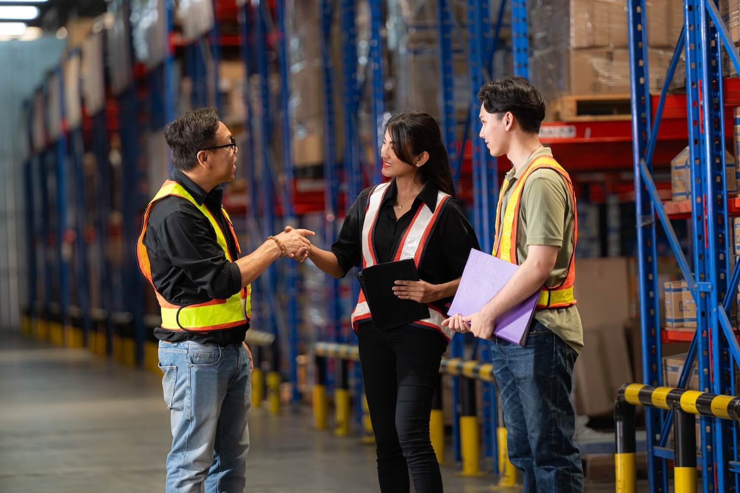 How Nearshoring Can Solve Common Supply Chain Problems